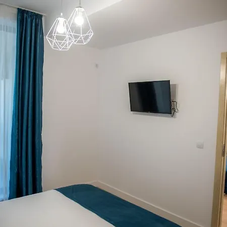 Awa Apartment - Onix Blue Mamaia Nord Apartament *